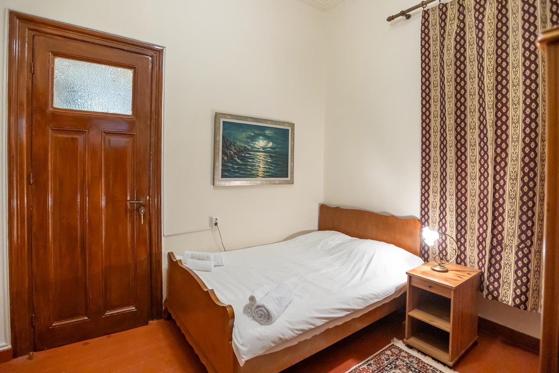 Era Of Elegance: 1928 Classic Dwelling Trípoli Kültér fotó